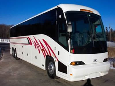 The Majectic 2004 MCI J4500 for sale
